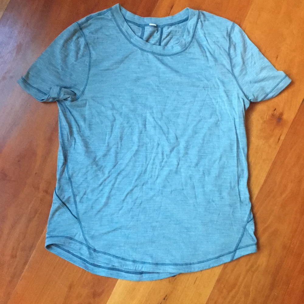 Lululemon athletic shirt